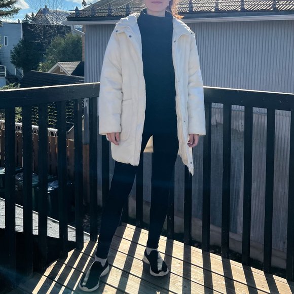 Monki - Oversized belted puffer - Picture 5 of 5